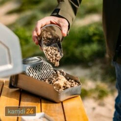 Ooni Premium Hardwood Pellets Eiche 10 Kg -Outdoorchef-ausverkauf ooni premium hardwood pellets eiche 10 kg 24319 m 6