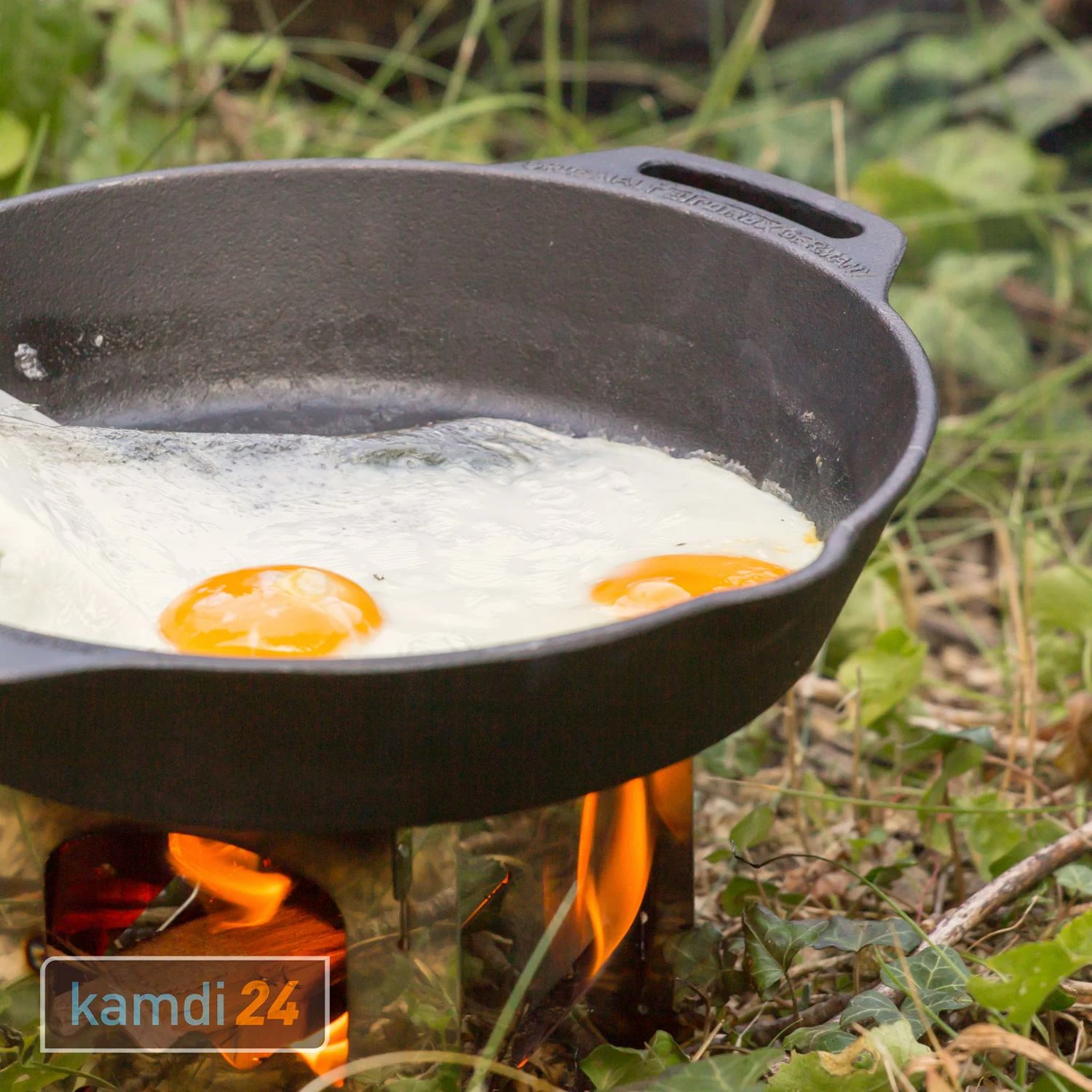 Petromax Feuerpfanne Fp25 Mit Stiel 7 Petromax Feuerpfanne Fp25 Mit Stiel – Bild 5