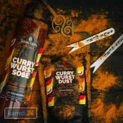 Saus.Guru Solids Currywurst Dust 160 G BlackBag -Outdoorchef-ausverkauf sausguru solids currywurst dust 160 g blackbag m 1
